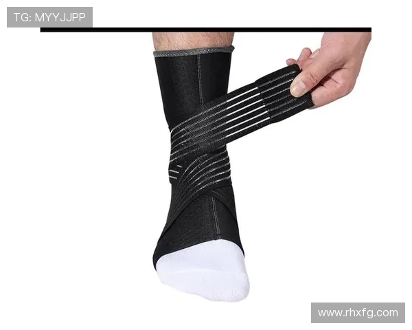 足球球星为何常绑护脚绷带是预防伤病还是其他原因解析